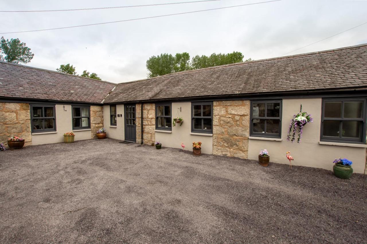 Dwylig Isa Holiday Cottages Rhuddlan Extérieur photo