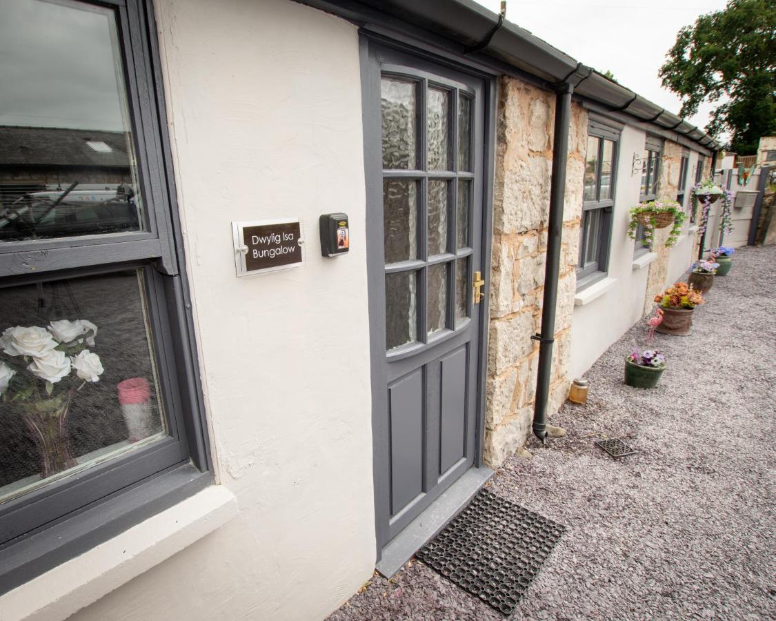 Dwylig Isa Holiday Cottages Rhuddlan Extérieur photo