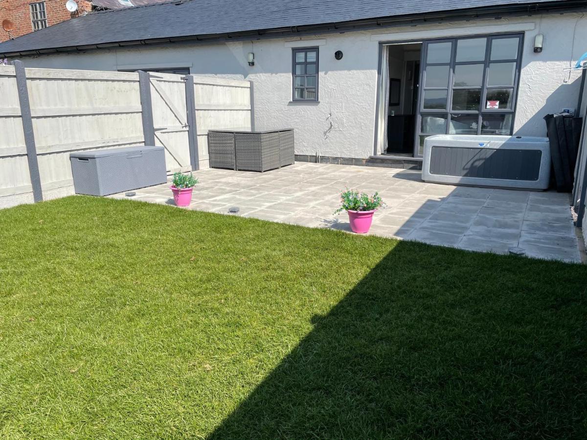 Dwylig Isa Holiday Cottages Rhuddlan Extérieur photo