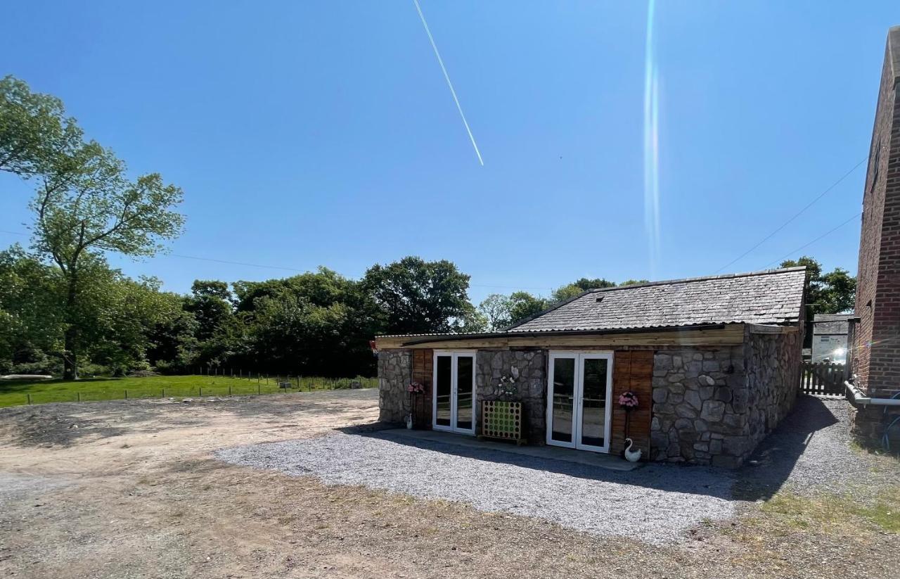 Dwylig Isa Holiday Cottages Rhuddlan Extérieur photo