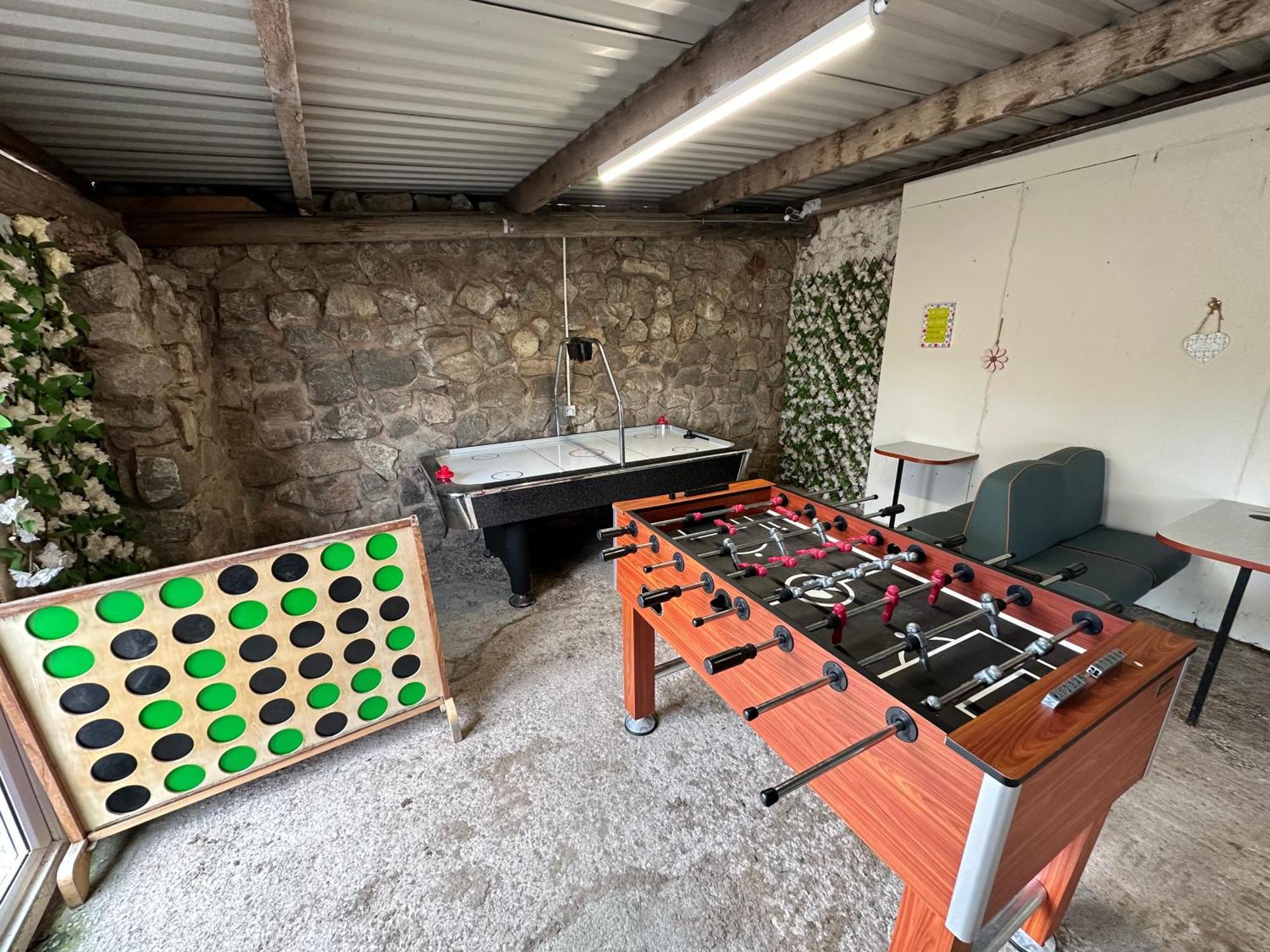 Dwylig Isa Holiday Cottages Rhuddlan Extérieur photo